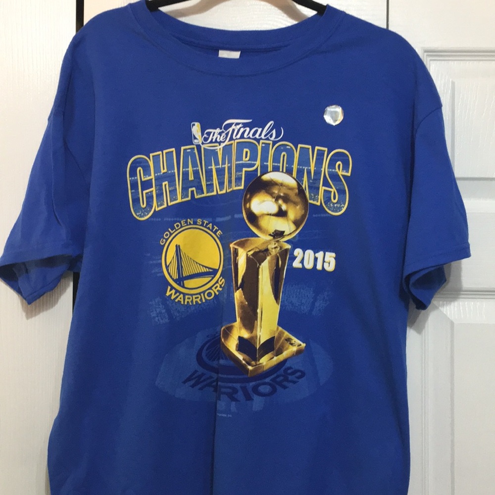(NEVER WORN) WARRIORS 2015 CHAMPIONS Tee